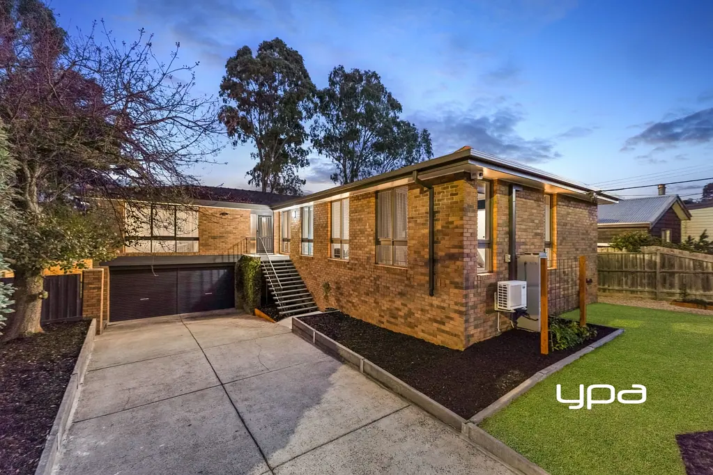 4 Henty Court, Sunbury, VIC 3429