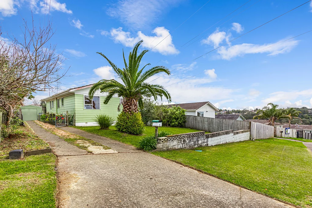 19 Doone Place, Massey, Waitakere City, Auckland