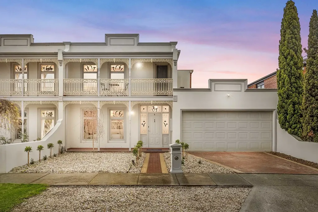 4 Lucetta Way, Sydenham, VIC 3037