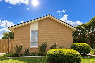 ਹੋਰ - 75 Shea Street, Bacchus Marsh, VIC 3340