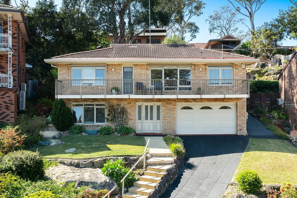 24 Conjola Place, Gymea Bay, NSW 2227