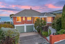 139 Easther Crescent, Kew