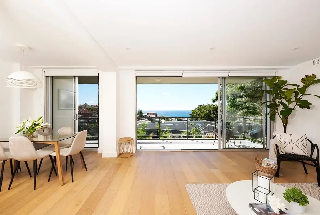 DEPOSIT TAKEN - Stunning Beachside Apartment with iconic Tamarama views