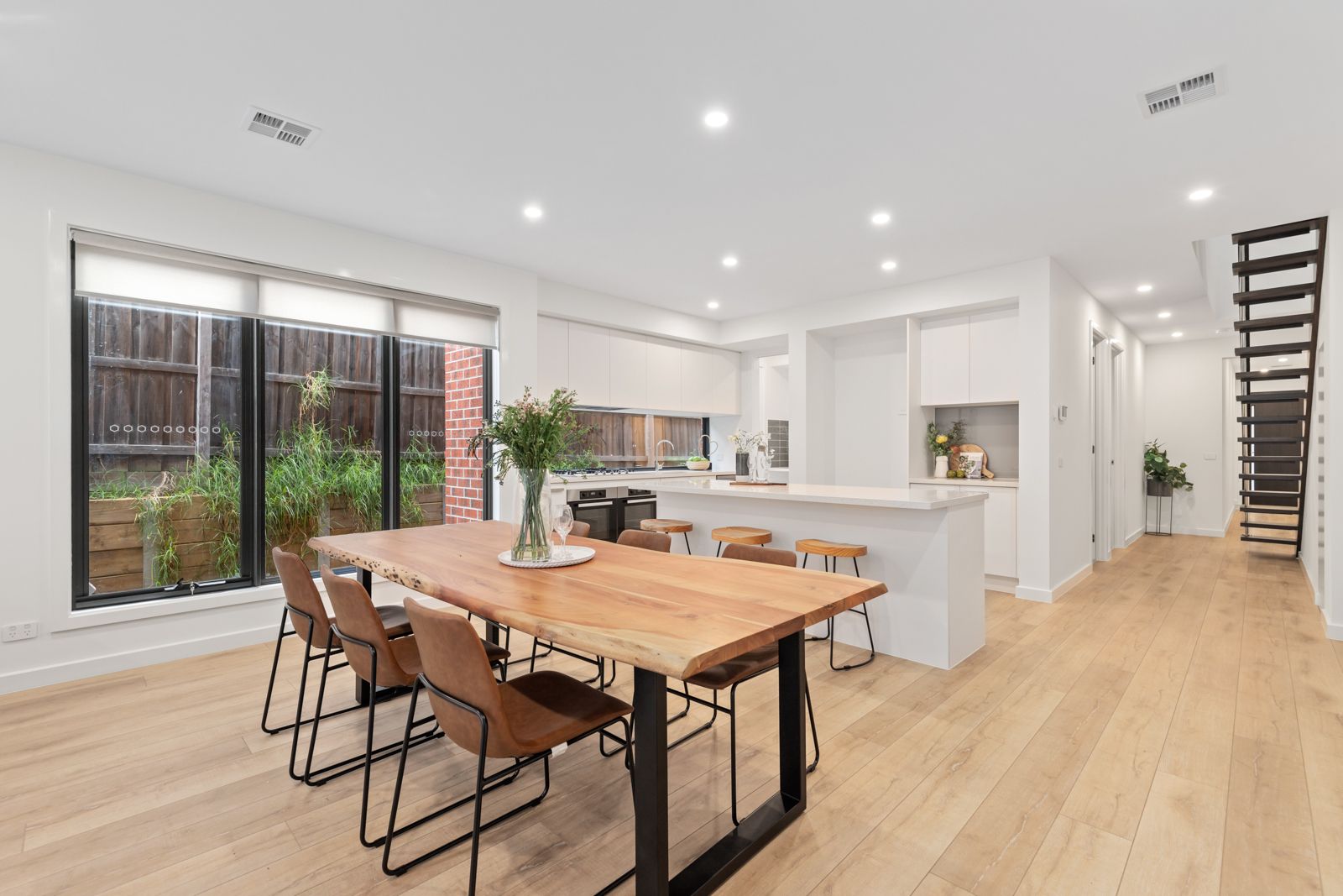 10B HIGHFIELD RD, CHADSTONE VIC 3148, 0房, 0浴, Townhouse