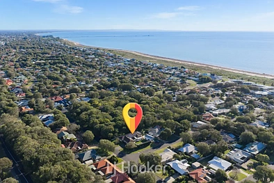 Geographe 4房  Spacious Family Entertainer with Pool, Workshop & Room for Everything - Walk to