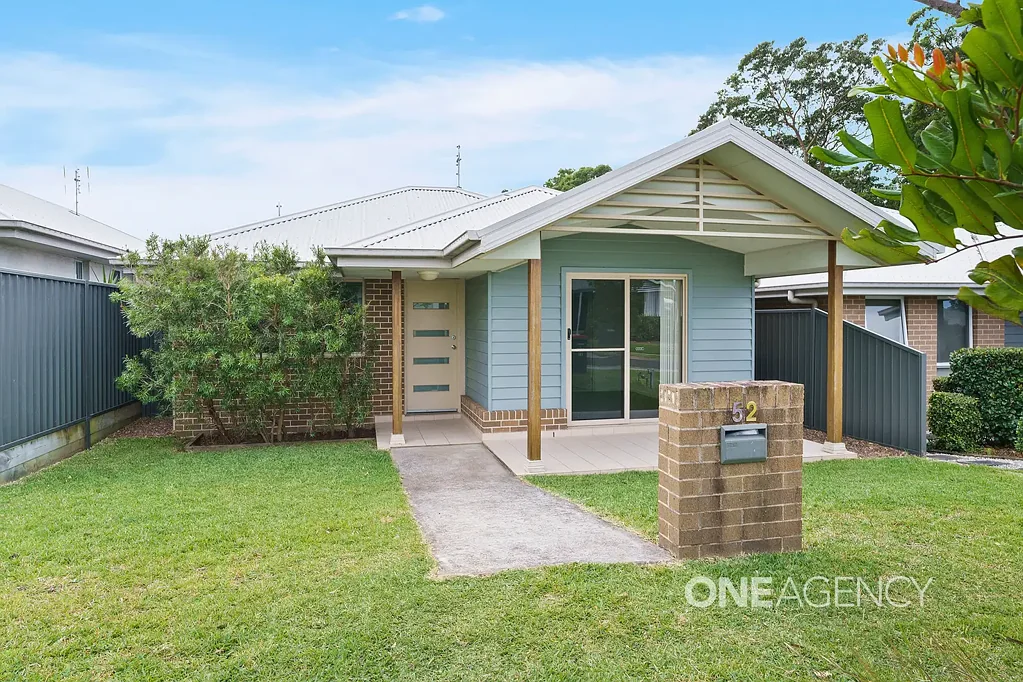 CHARMING 3-BEDROOM HOME IN BAYSWOOD ESTATE