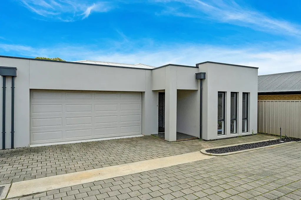 Hope Valley 3Zimmer Privacy, Comfort and Low Maintenance Living!