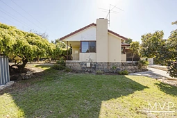 17 Cordelia Avenue, Coolbellup