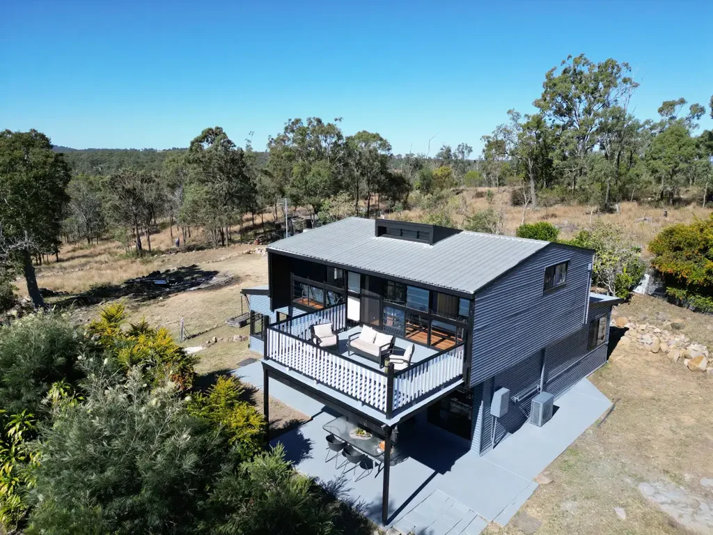 Teelah 3 Slaapkamer Affordable Acreage with Potential on Approximately 6.5 Acres