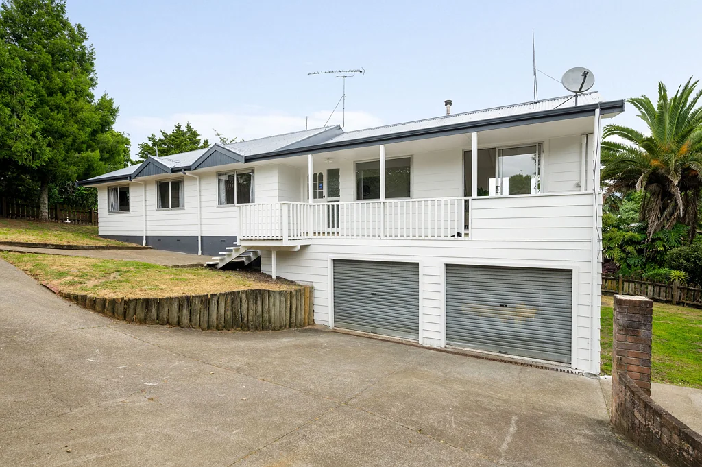 65 Pohutukawa Drive, Pukete, Hamilton, Waikato