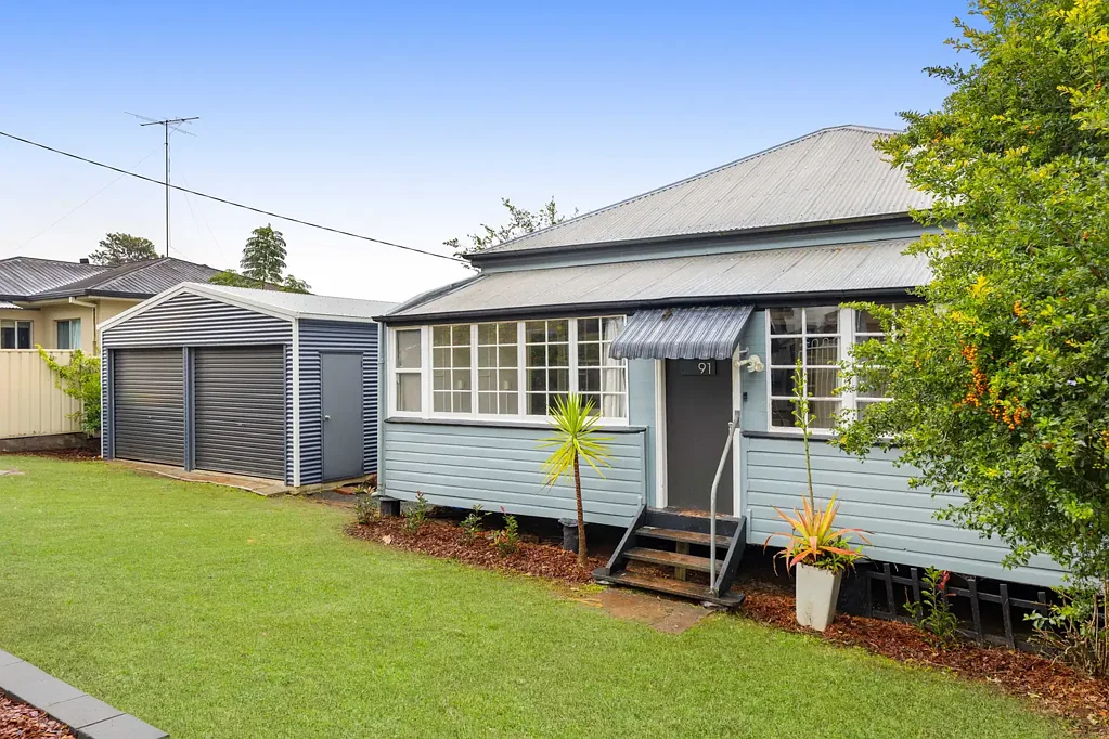 South Toowoomba 3कमरा Character Home, Unbeatable Location & Sheds
