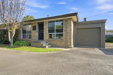 Traralgon 2Zimmer INCOME IN PLACE-CBD ON YOUR DOORSTEP.