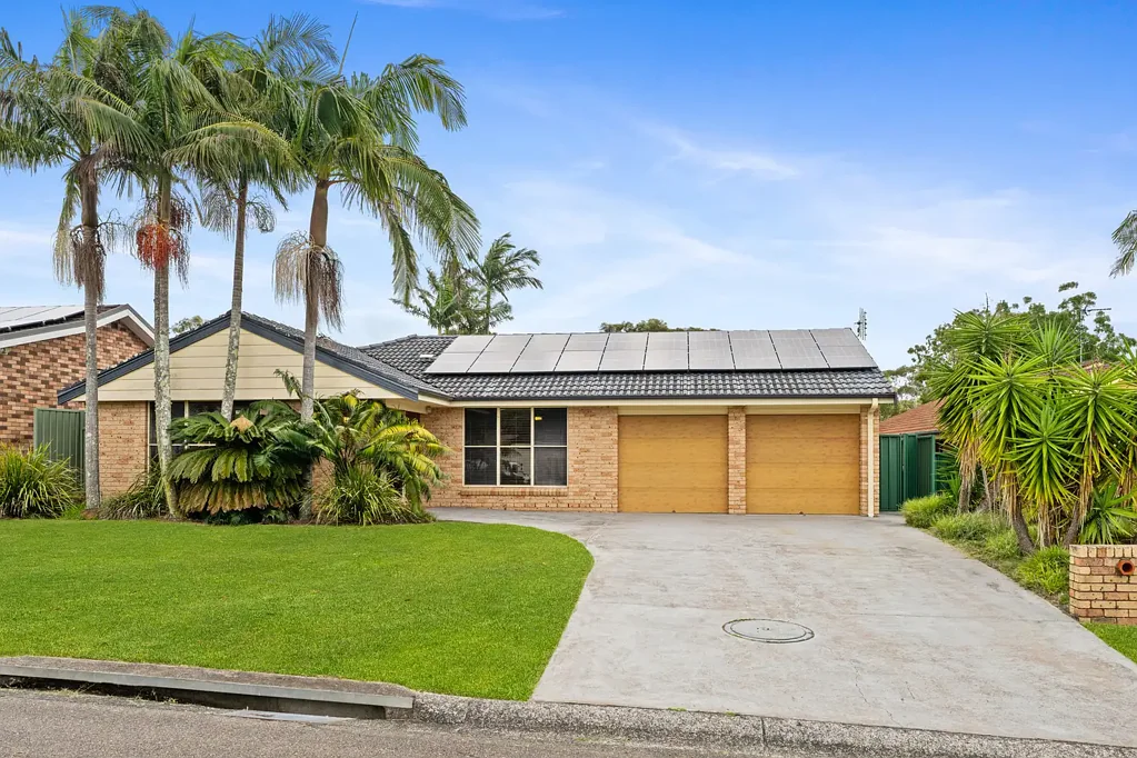 16 Risdon Crescent, Kariong, NSW 2250
