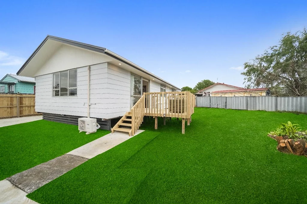 1/12 Kennington Drive, Clendon Park, Manukau City, Auckland