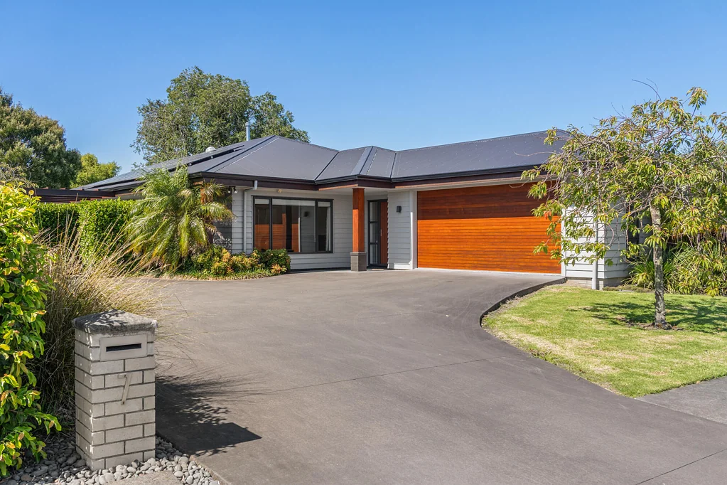 7 Silverstone Place, Lytton West, Gisborne