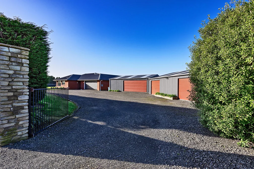 Otatara 4房  Space, lifestyle, garaging