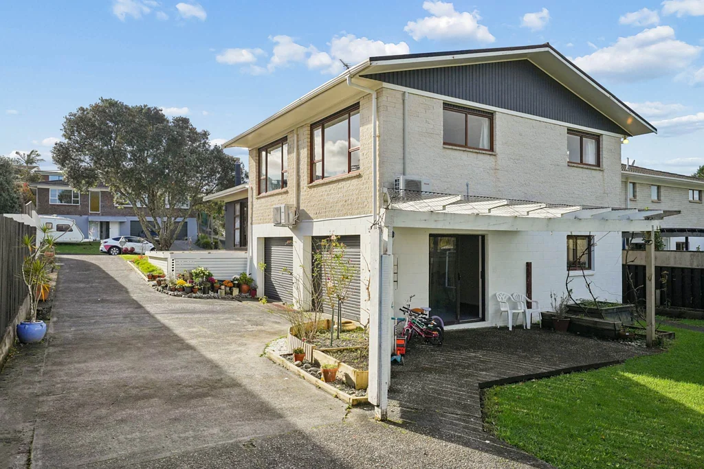 Te Atatu South 3ห้องนอน Sun, Space and Walk to School