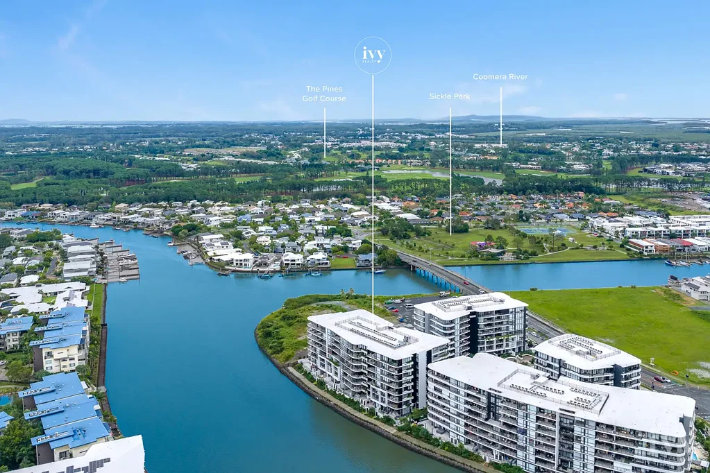Hope Island 2غرفة نوم Sophisticated Waterfront Apartment with Panoramic Views