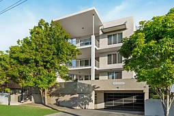 2/15 McMaster Street, Nundah
