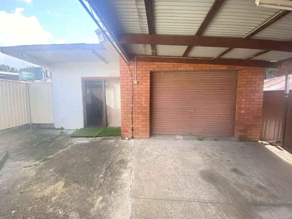 Smithfield Granny Flat