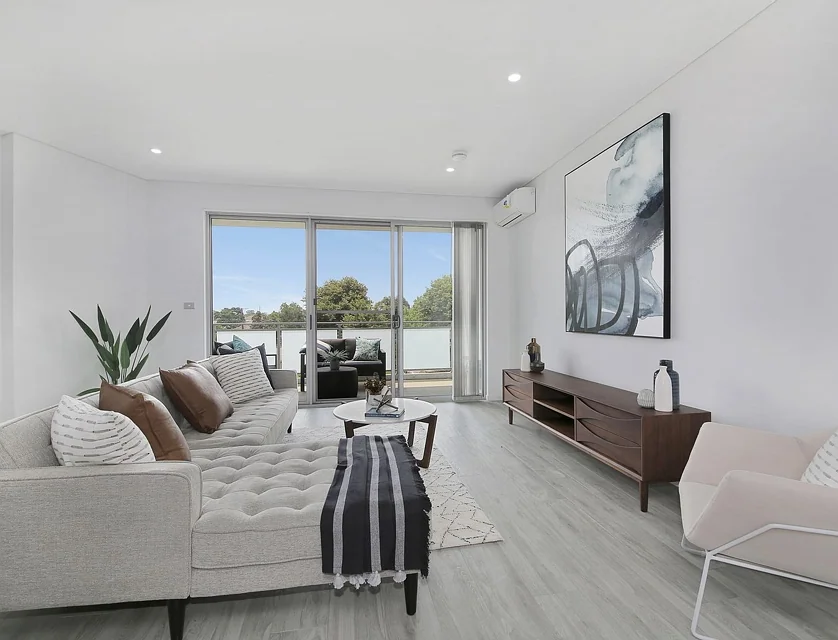 206/2-4 Richards Avenue, Peakhurst, South Western Suburbs, 2 Kuwarto, 2 Banyo, Apartment