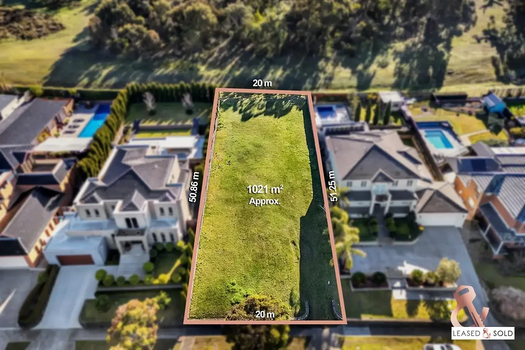 South Morang LARGE BLOCK OF LAND IN A PRESTIGE POCKET OF SOUTH MORANG !