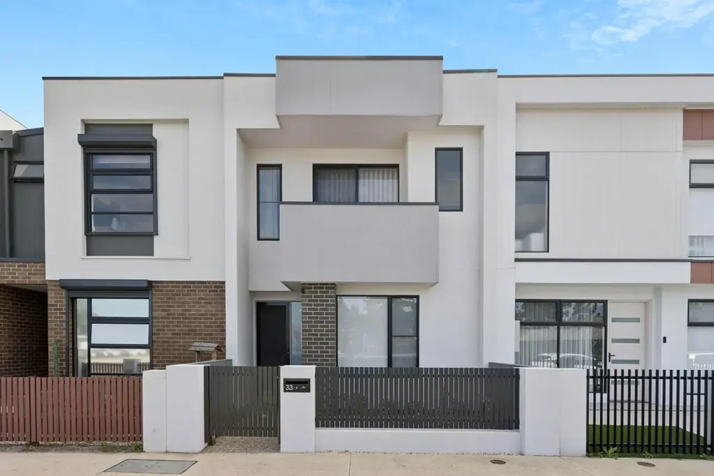 Angle Park 3房  Stylish, Modern and Ready for you to Enjoy!