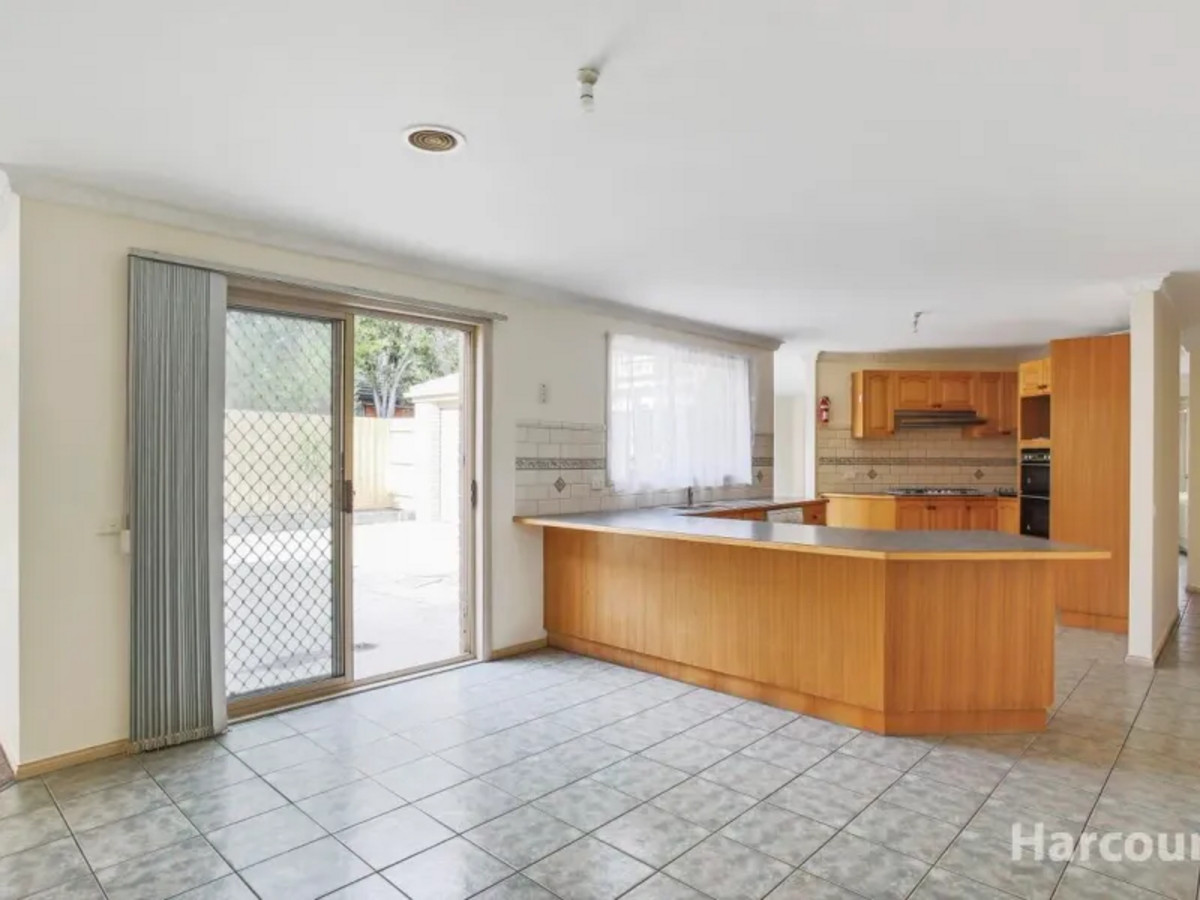 6 HIGHCLIFF CT, NARRE WARREN SOUTH VIC 3805, 0 Bedrooms, 0 Bathrooms, House