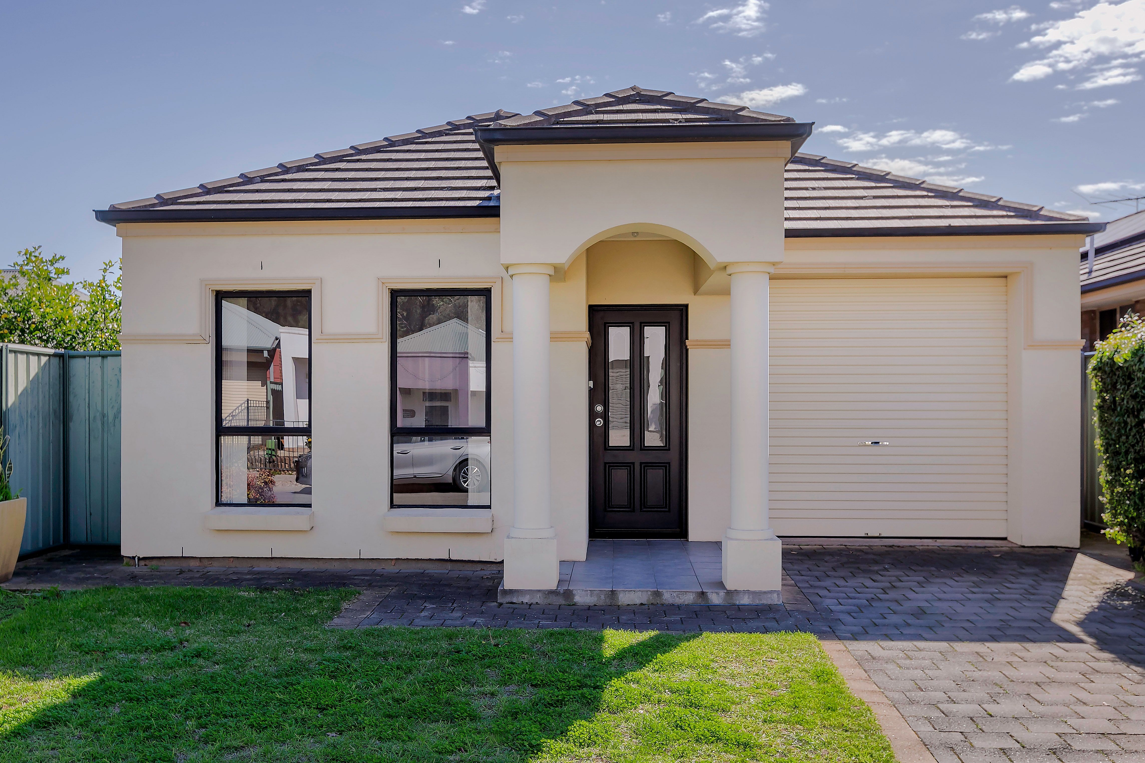 9 MAPLE CCT, MAWSON LAKES SA 5095, 0 Bedrooms, 0 Bathrooms, House