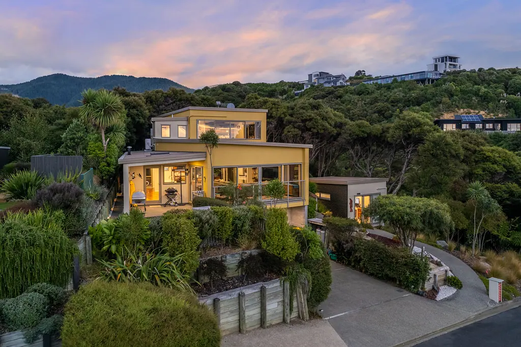 2 Ocean Vista Lane, Paraparaumu, Kapiti Coast, Wellington