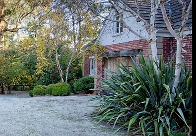 Address Withheld, Emerald, VIC 3782, 1 Bedrooms, 1 Bathrooms, House