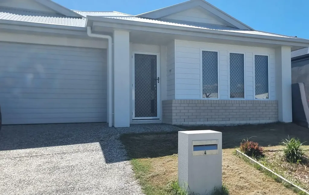 4 Palmeri St, Logan Reserve, QLD 4133