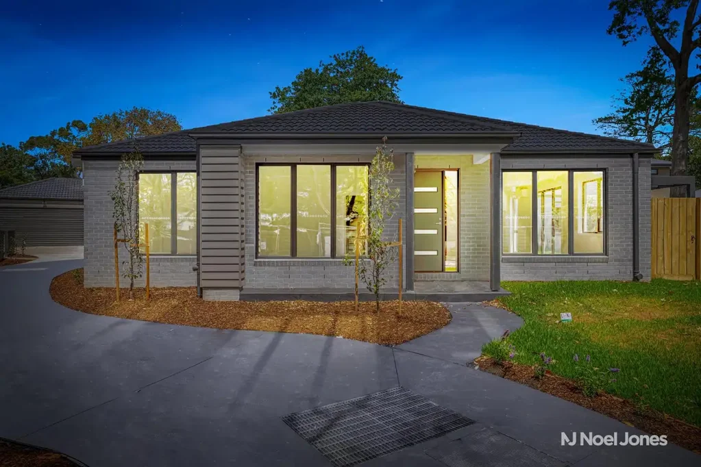 Croydon 4 Bedroom Rare Single-Level Prestige