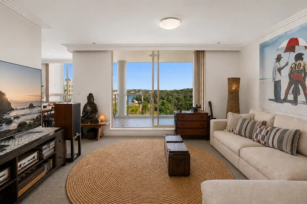 Wollstonecraft 2部屋 Resort-Style Living in 'Wondakiah' with Superb Proportions & Stunning Views