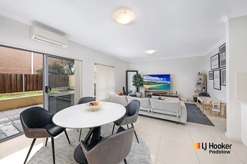 Revesby 2 Bedroom Modern 2-Bedroom Unit in the Heart of Revesby