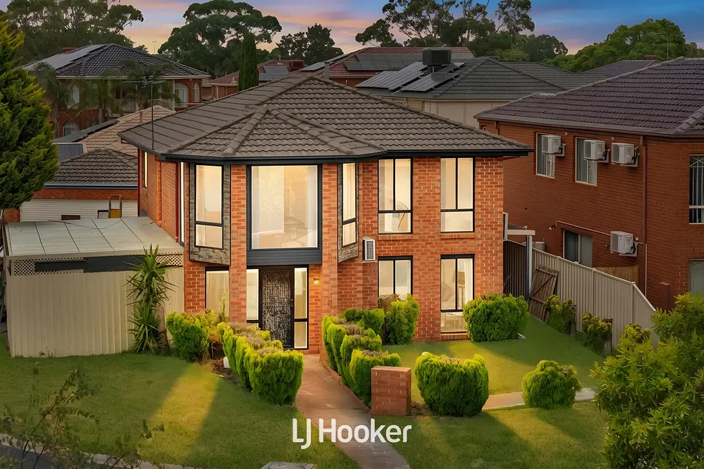 Keysborough 3બેડરૂમ Flexible Family Living with Exceptional Outdoor Space in a Quiet Court Setting