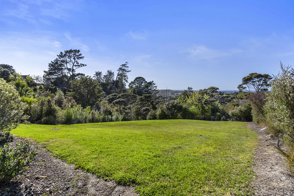 1119b Whangaparaoa Road, Tindalls Beach, Rodney, Auckland
