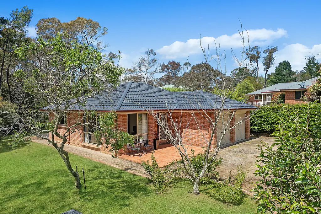 67 Sinclair Crescent, Wentworth Falls, NSW 2782