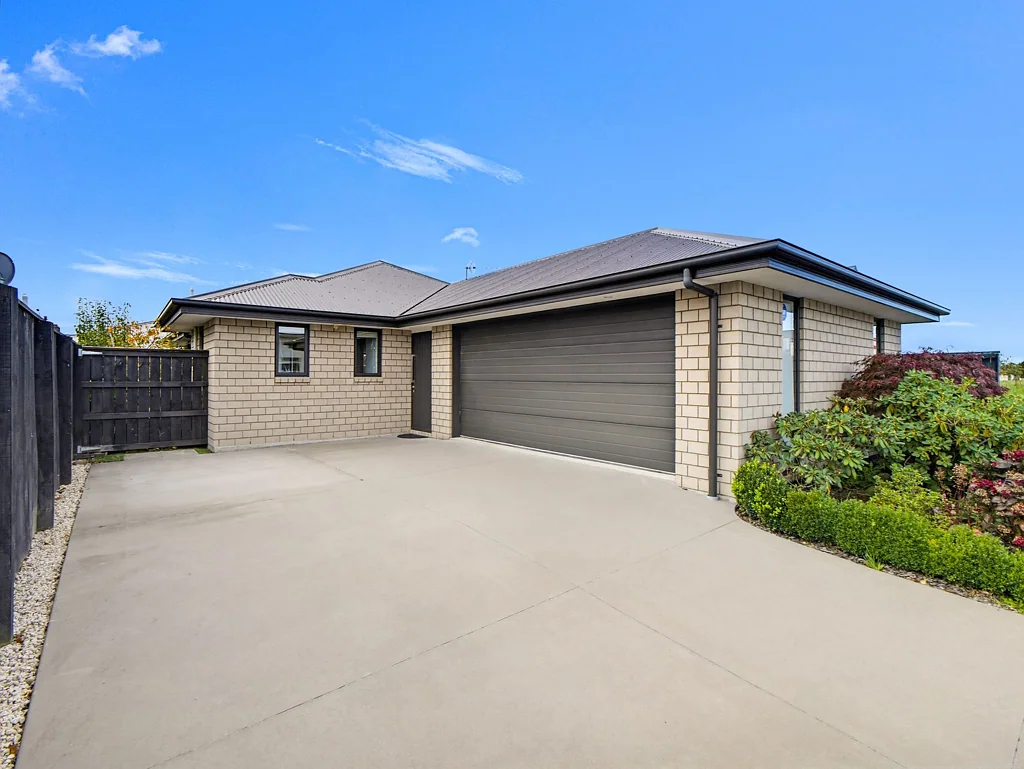 Kaiapoi 2房  Two bedroom delight - light, bright, just right!