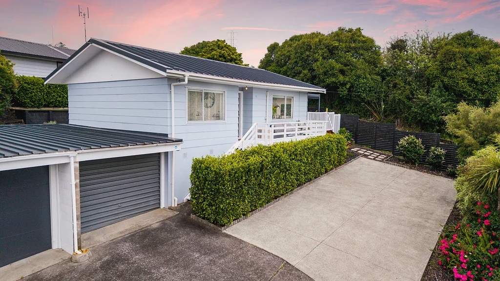1/321 Triangle Road, Massey, Waitakere City, Auckland