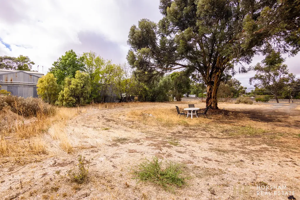 Kaniva  Residential land