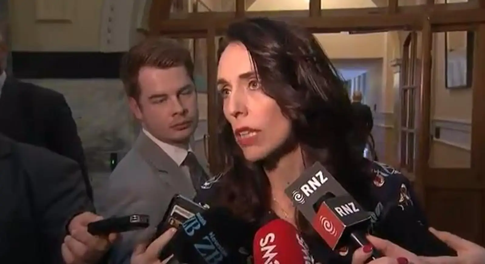 新西兰驻伊拉克军事基地遭袭！总理Ardern：无人员伤亡，撤军计划不受影响