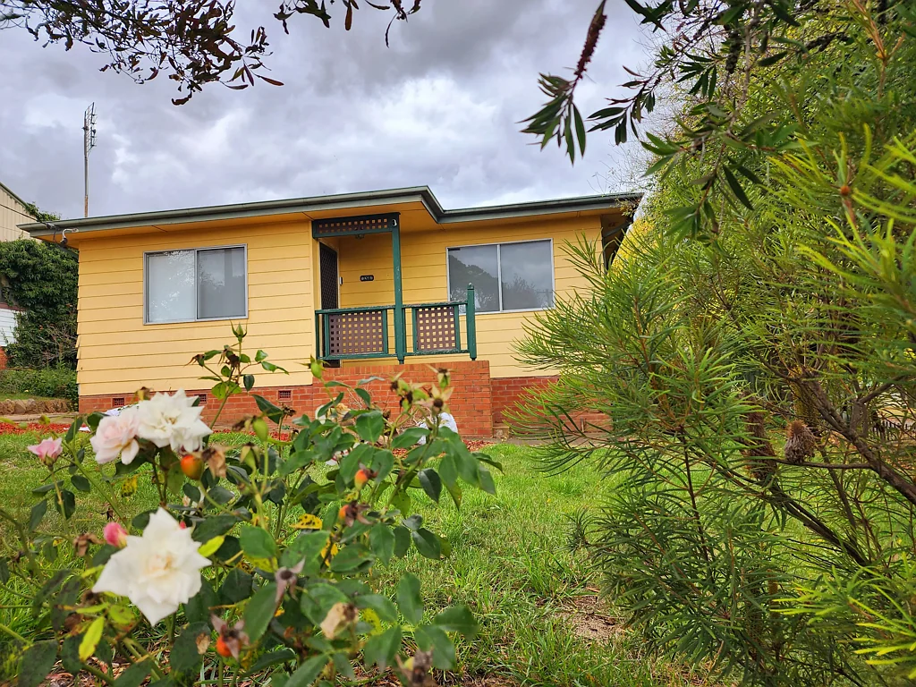 Three bedroom family home!