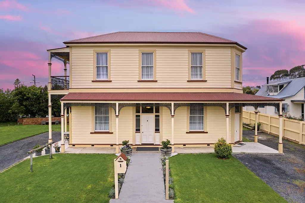 Fairfield 8房  Iconic Home - A Piece of Otago History