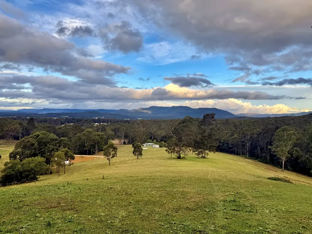 Millfield  Prime Acreage on Multiple Titles with Magnificent Views!