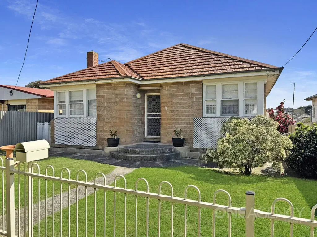 20 Kenmore Street, Goulburn, NSW 2580