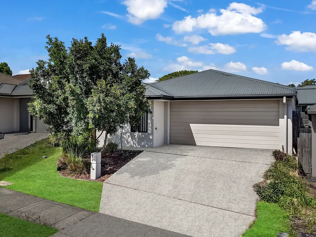 60 Pepper Tree Drive, Holmview, QLD 4207