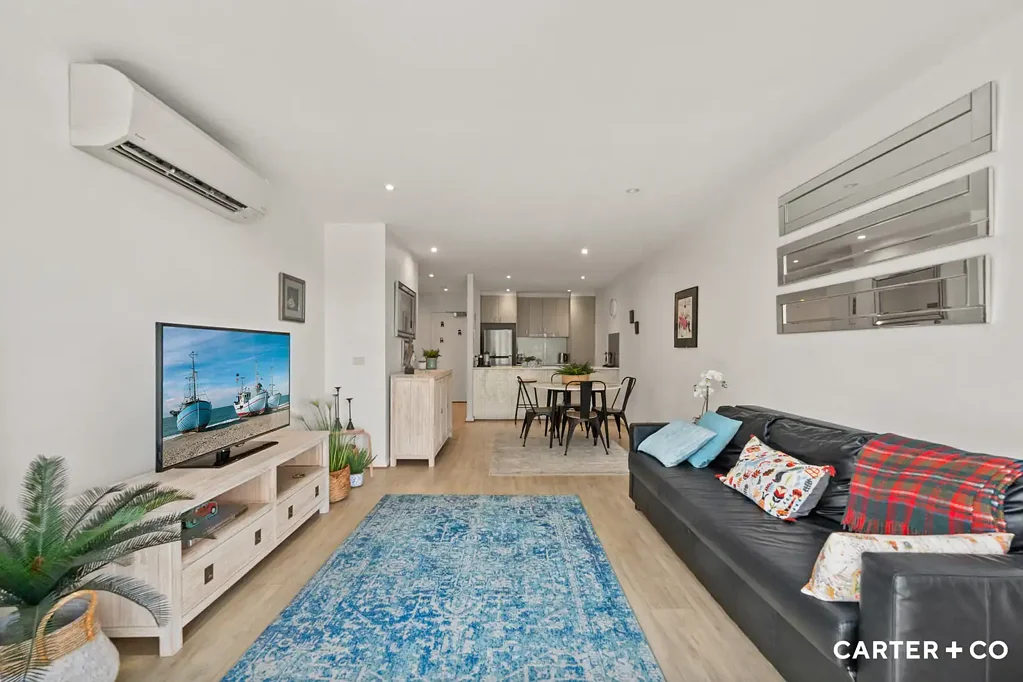 Braddon 1ห้องนอน Sophisticated Inner-City Living with Rare Tranquillity