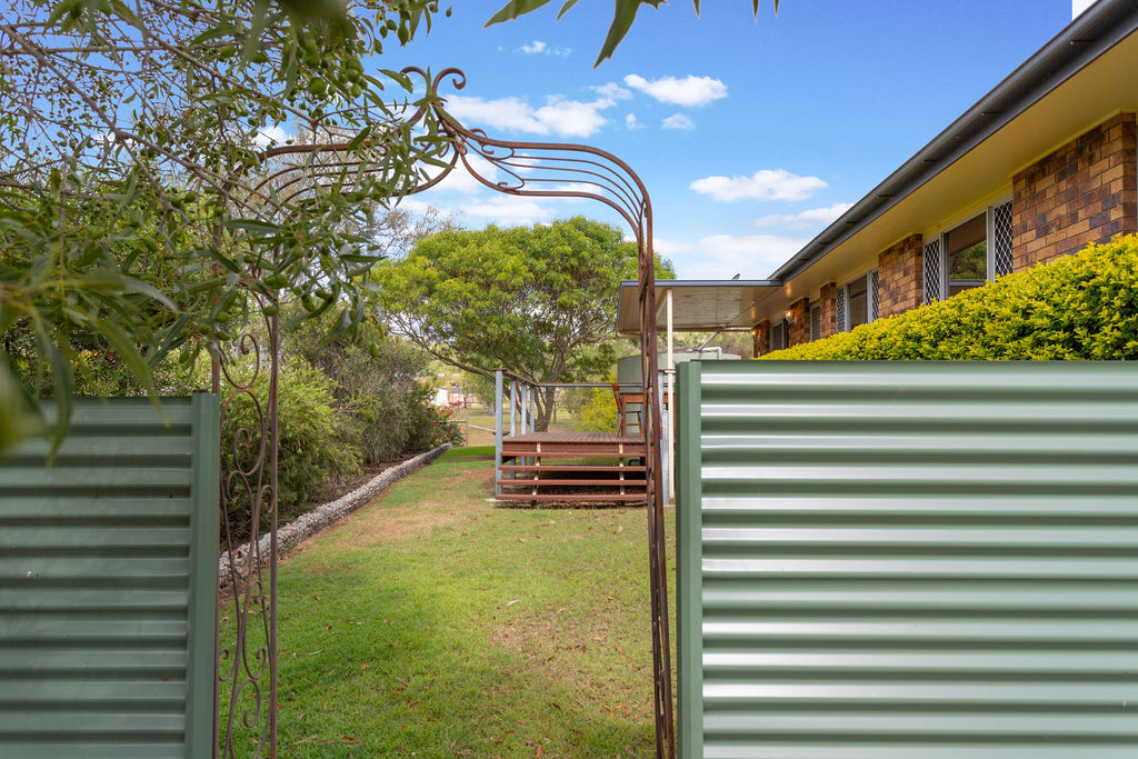 4 MAROSKE RD, PLAINLAND QLD 4341, 0 Schlafzimmer, 0 Badezimmer, House