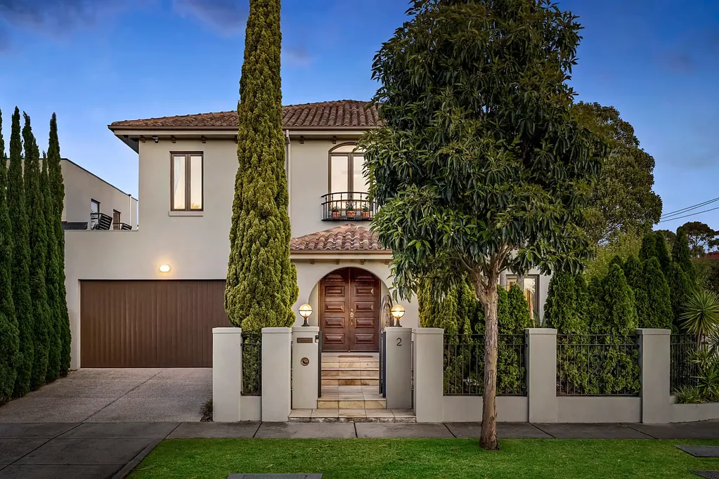 Elsternwick 5침실 A Landmark Elsternwick Residence with 360° Rooftop Views & Rare Lifestyle Flexibility